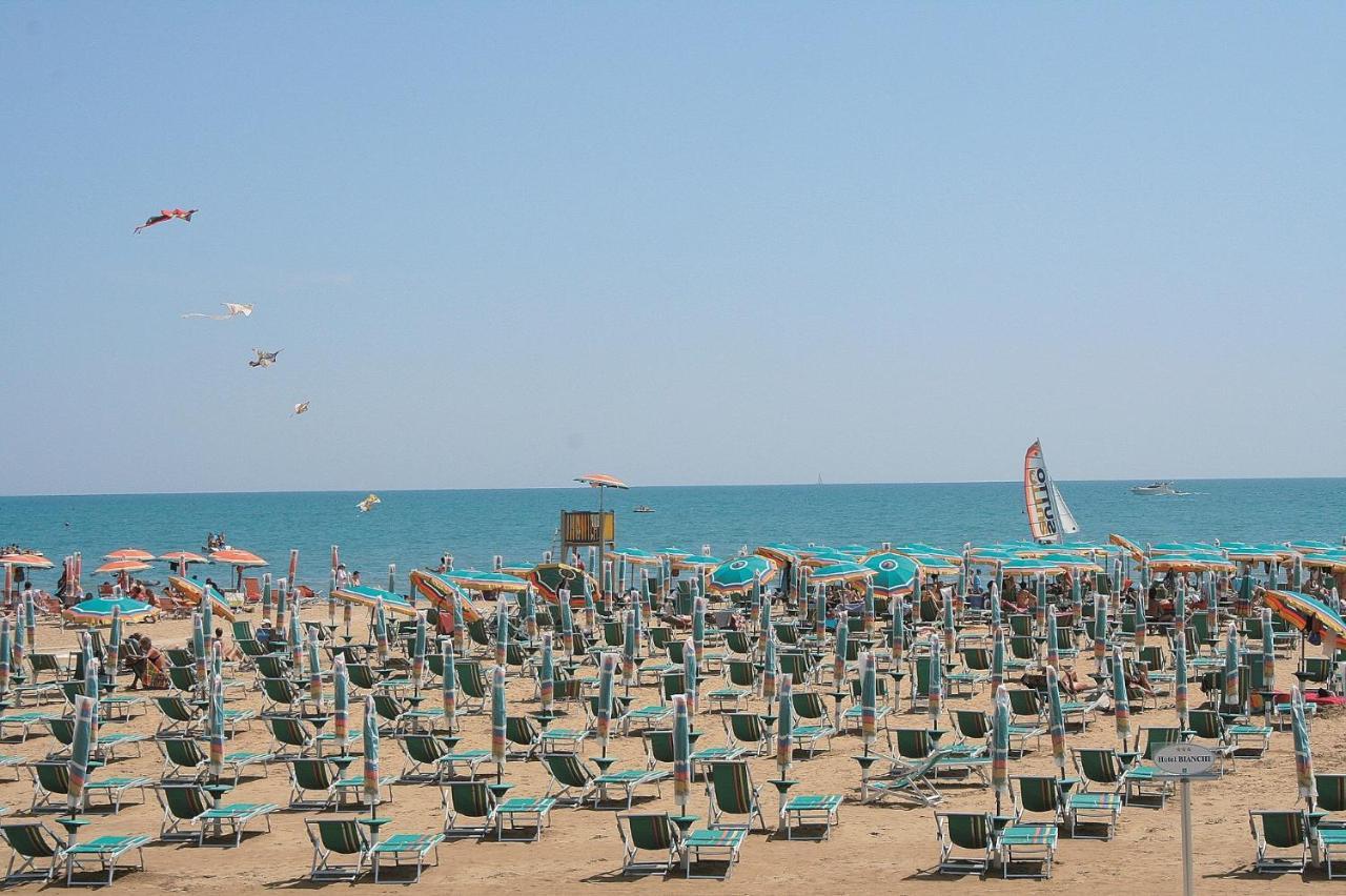 Residence Le Zattere Bibione Eksteriør bilde